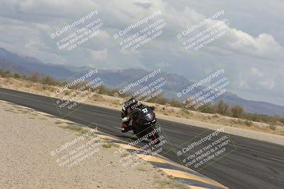 media/May-05-2025-Moto Forza (Mon) [[3c1838c5e5]]/3-C Group/Session 2 (Turn 7 Inside)/